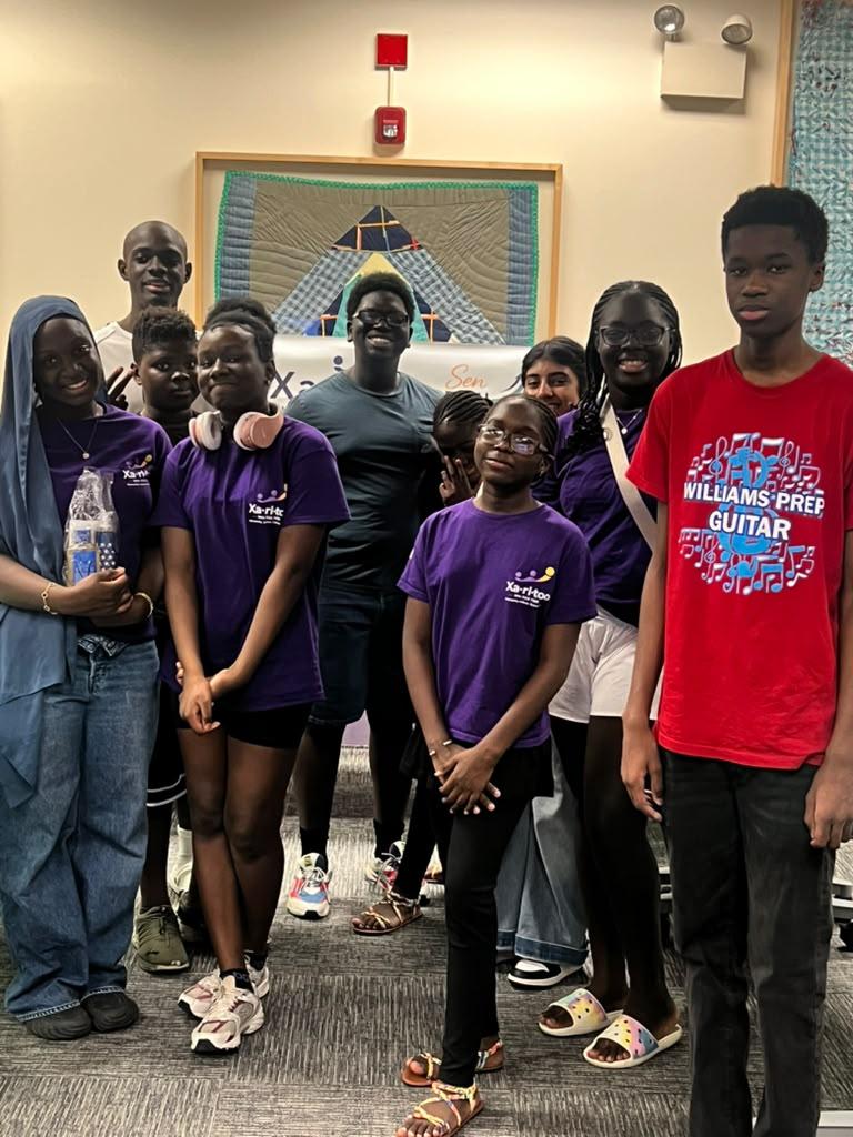 Xaritoo mentors and mentees sharing a joyful moment
